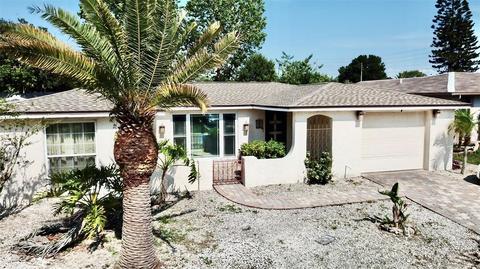 9016 Hermitage Ln, Port Richey, FL 34668