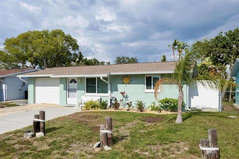 13534 Outboard Ct, Hudson, FL 34667