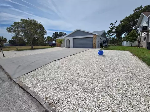 7108 Southwind Dr, Hudson, FL 34667