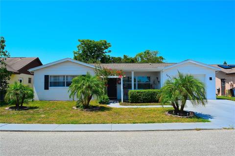 7031 Kingsway Dr, Port Richey, FL 34668