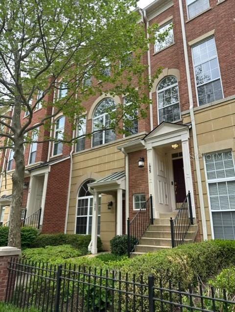 1923 Crescent Park Dr #105B, Reston, VA 20190