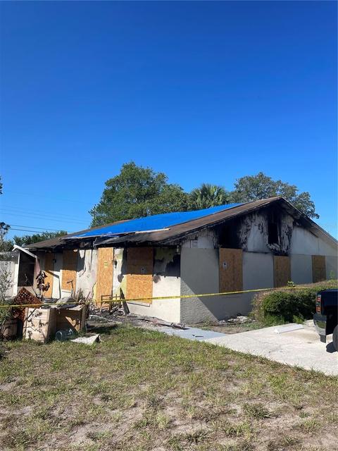 5544-5546 Silver Spur Dr, Holiday, FL 34690