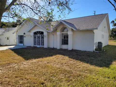 10605 Quimby Dr, Port Richey, FL 34668