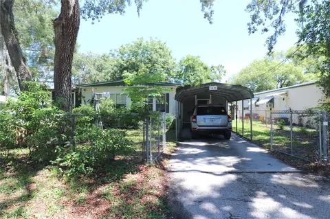 9435 Mango St, New Port Richey, FL 34654