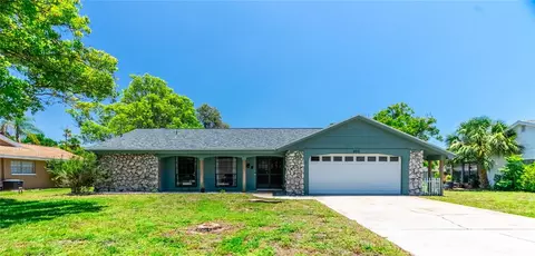 8512 Forest Glade Dr, Hudson, FL 34667