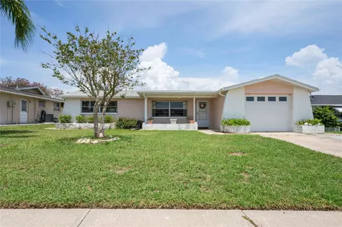 3540 Blackhawk Dr, New Port Richey, FL 34652