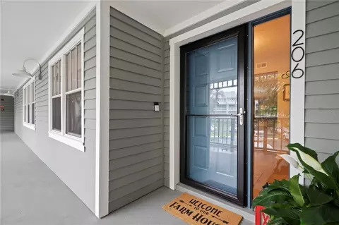 2533 Dolly Bay Dr #206, Palm Harbor, FL 34684