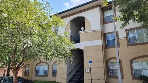 17108 Carrington Park Dr #708, Tampa, FL 33647