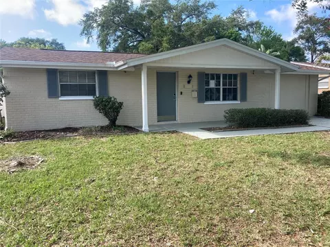 7501 Betula Dr, New Port Richey, FL 34653