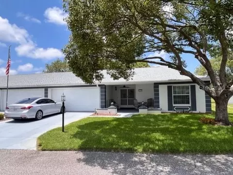 11103 Linkside Dr #1, Port Richey, FL 34668