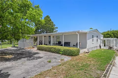 6729 Gull Ln, Hudson, FL 34667