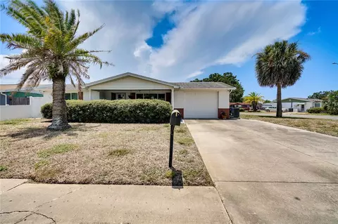 7608 Christina Ln, Port Richey, FL 34668