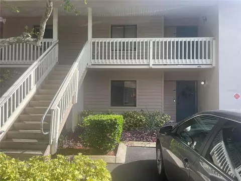 3705 Greenery Ct #105, Tampa, FL 33618