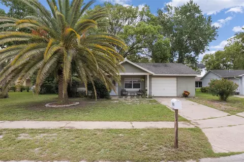 8904 Wayward Cir, Hudson, FL 34667