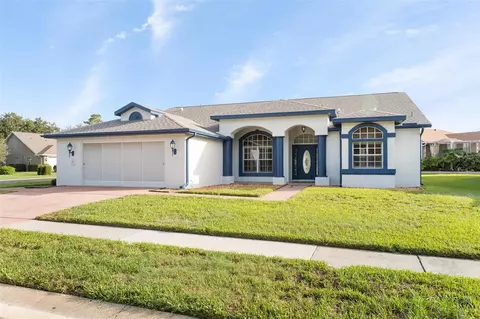 11211 Tee Time Cir, New Port Richey, FL 34654
