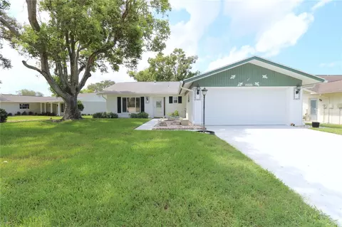 10601 Salamanca Dr, Port Richey, FL 34668