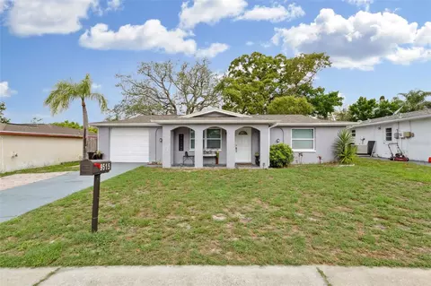 9515 Gray Fox Ln, Port Richey, FL 34668