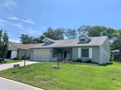 2672 Royal Ridge Dr, Spring Hill, FL 34606