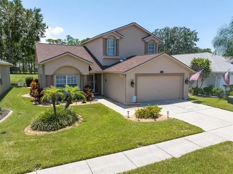 11330 Tee Time Cir, New Port Richey, FL 34654