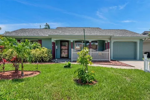 3840 Stratfield Dr, New Port Richey, FL 34652