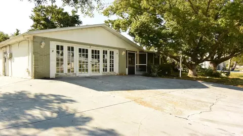 7721 Heather St, New Port Richey, FL 34653