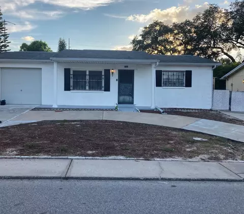 9343 Richwood Ln, Port Richey, FL 34668