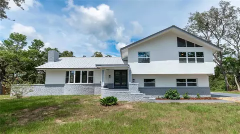 9610 Hilltop Dr, New Port Richey, FL 34654