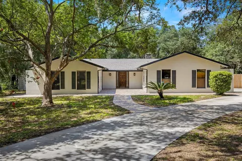 12631 Oak Tree Dr, Hudson, FL 34667
