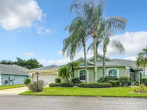 2420 Oxford Down Ct #42, Sun City Center, FL 33573