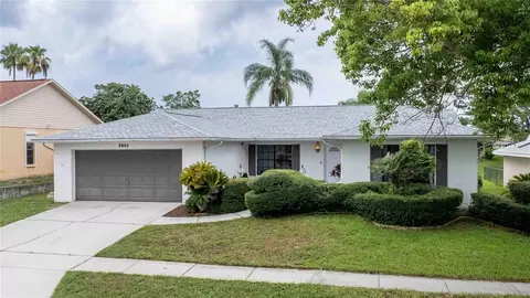 8802 Bermuda Ln, Port Richey, FL 34668