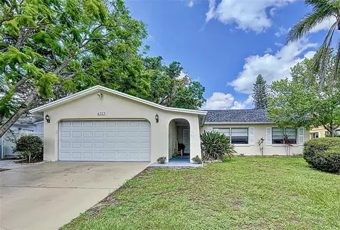 4353 Swallowtail Dr, New Port Richey, FL 34653