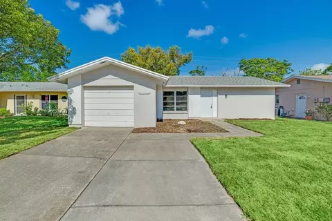 10809 Casa Grande Ave, Port Richey, FL 34668