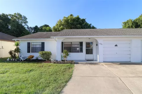 6221 Emerson Dr, New Port Richey, FL 34653
