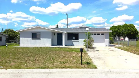 4939 Zodiac Ave, Holiday, FL 34690