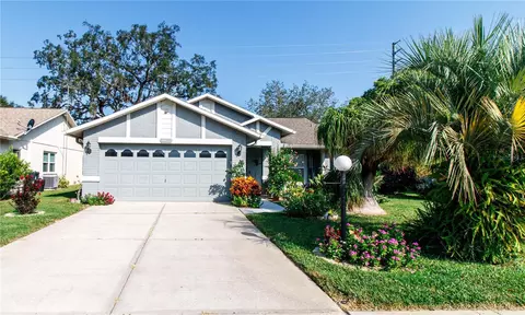 10623 Quimby Dr, Port Richey, FL 34668