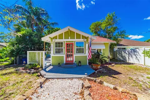 6022 Nebraska Ave, New Port Richey, FL 34653