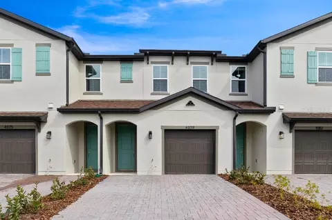 4379 Creek Cove Ln, Kissimmee, FL 34744