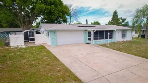 11231 Glover Rd, Port Richey, FL 34668