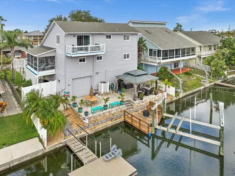 13914 Raie Ave, Hudson, FL 34667