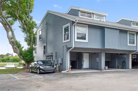 200 Meres Blvd #18, Tarpon Springs, FL 34689