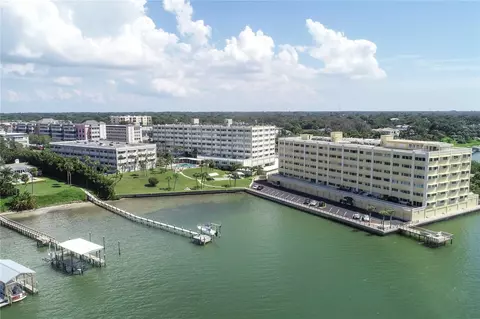 100 Bluff View Dr #303B, Belleair Bluffs, FL 33770