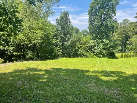 1416 Tomahawk Trl, Maryville, TN 37801