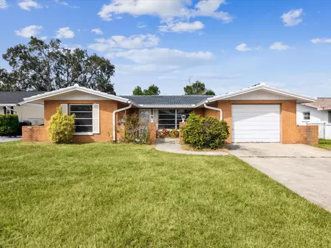 7241 Embassy Blvd, Port Richey, FL 34668