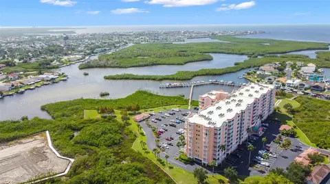 4516 Seagull Dr #416, New Port Richey, FL 34652