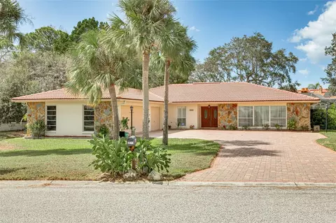 5517 Gridley Ln, New Port Richey, FL 34652