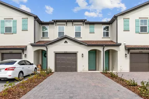 4391 Creek Cove Ln, Kissimmee, FL 34744