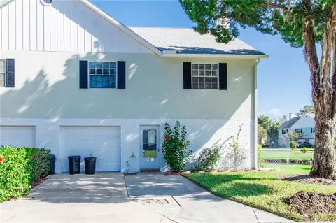 6637 Hickorywood Ln, New Port Richey, FL 34653