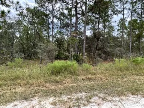 16386 Kakawi Rd, Weeki Wachee, FL 34614