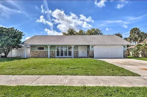 717 Tarry Town Trl, Port Orange, FL 32127