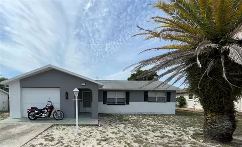 7751 Waterford St, New Port Richey, FL 34653